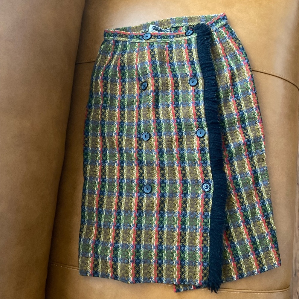 Vintage Wool Plaid Button-Front Skirt with Fringe Trim – 24” Waist